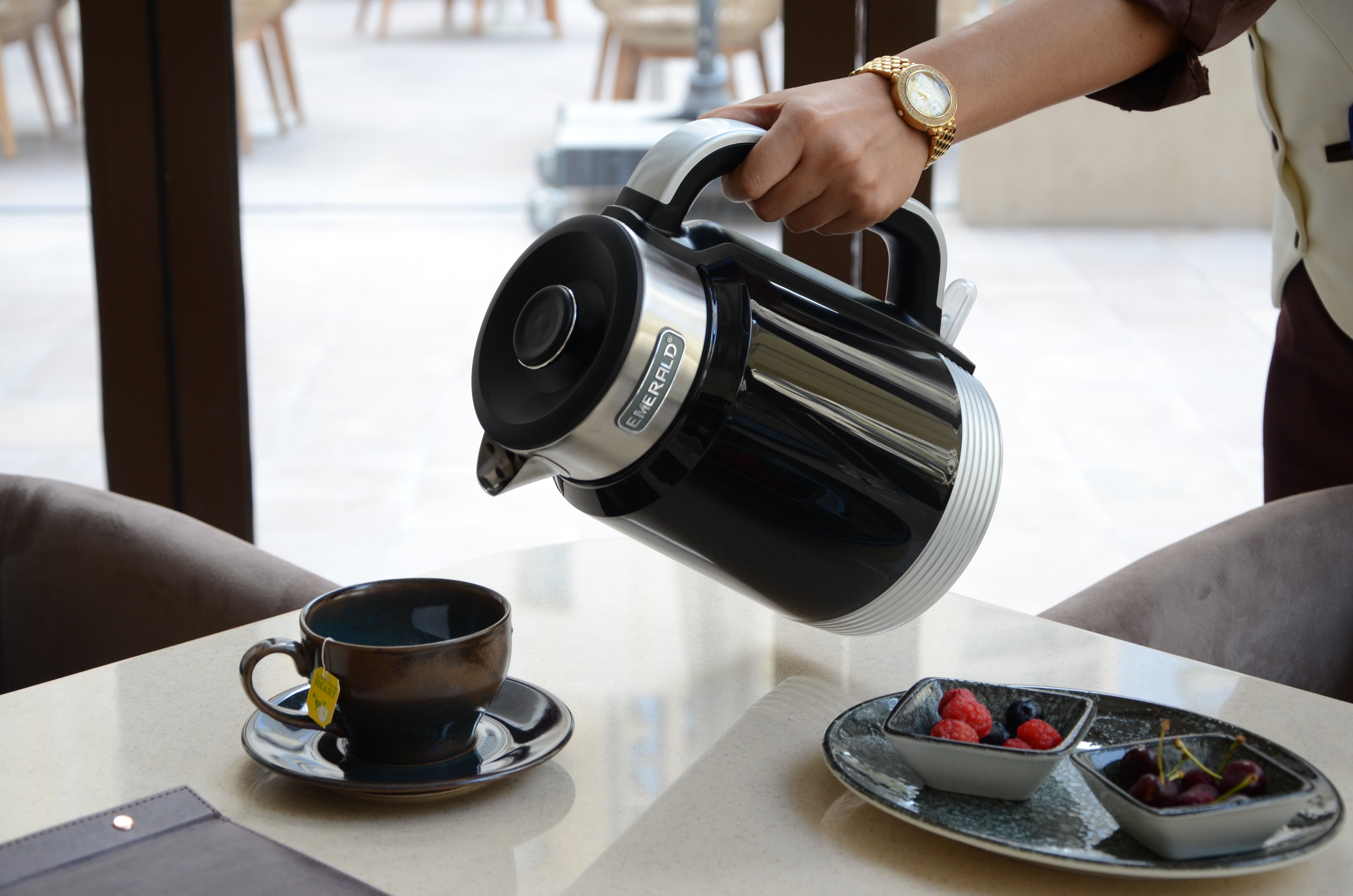 EK785KG 1.7 Litre Electric Kettle